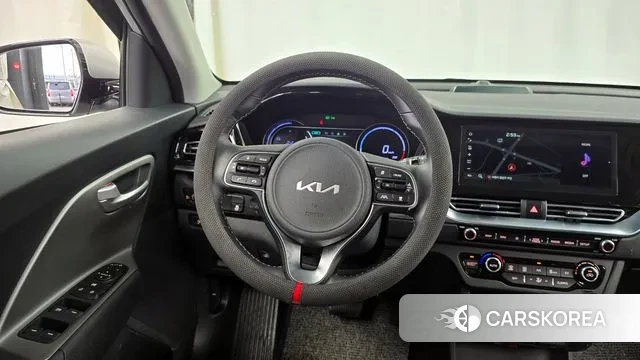 Kia Niro Plus 2022 Серебристо-серый из Кореи, фото 4