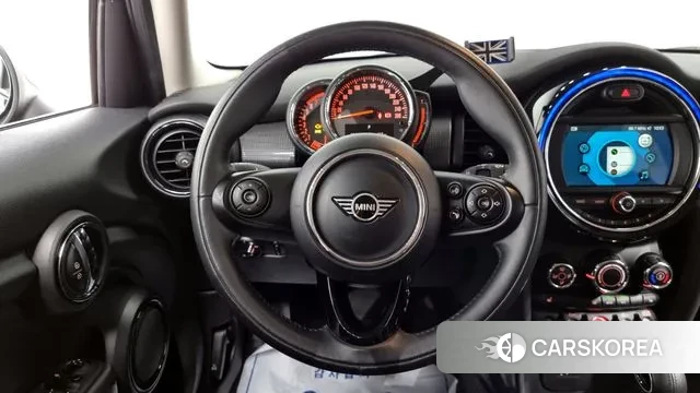 Mini Cooper 2019 Зеленый из Кореи, фото 4