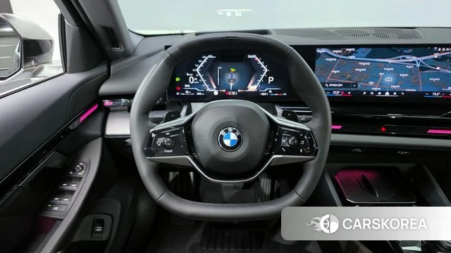 BMW 5 Series (G60) 2024 Серый из Кореи, фото 4