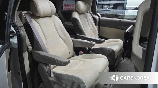 Kia The New Carnival 4th Generation 2025 Белый из Кореи, фото 4