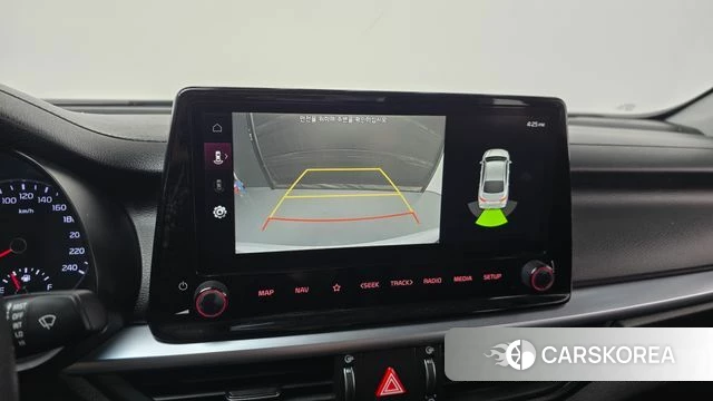 Kia The New K3 2nd generation 2021 Белый из Кореи, фото 4