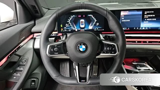 BMW 5 Series (G60) 2024 Белый из Кореи, фото 4