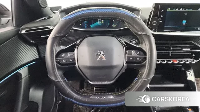 Peugeot e-2008 second generation 2021 Серый из Кореи, фото 4