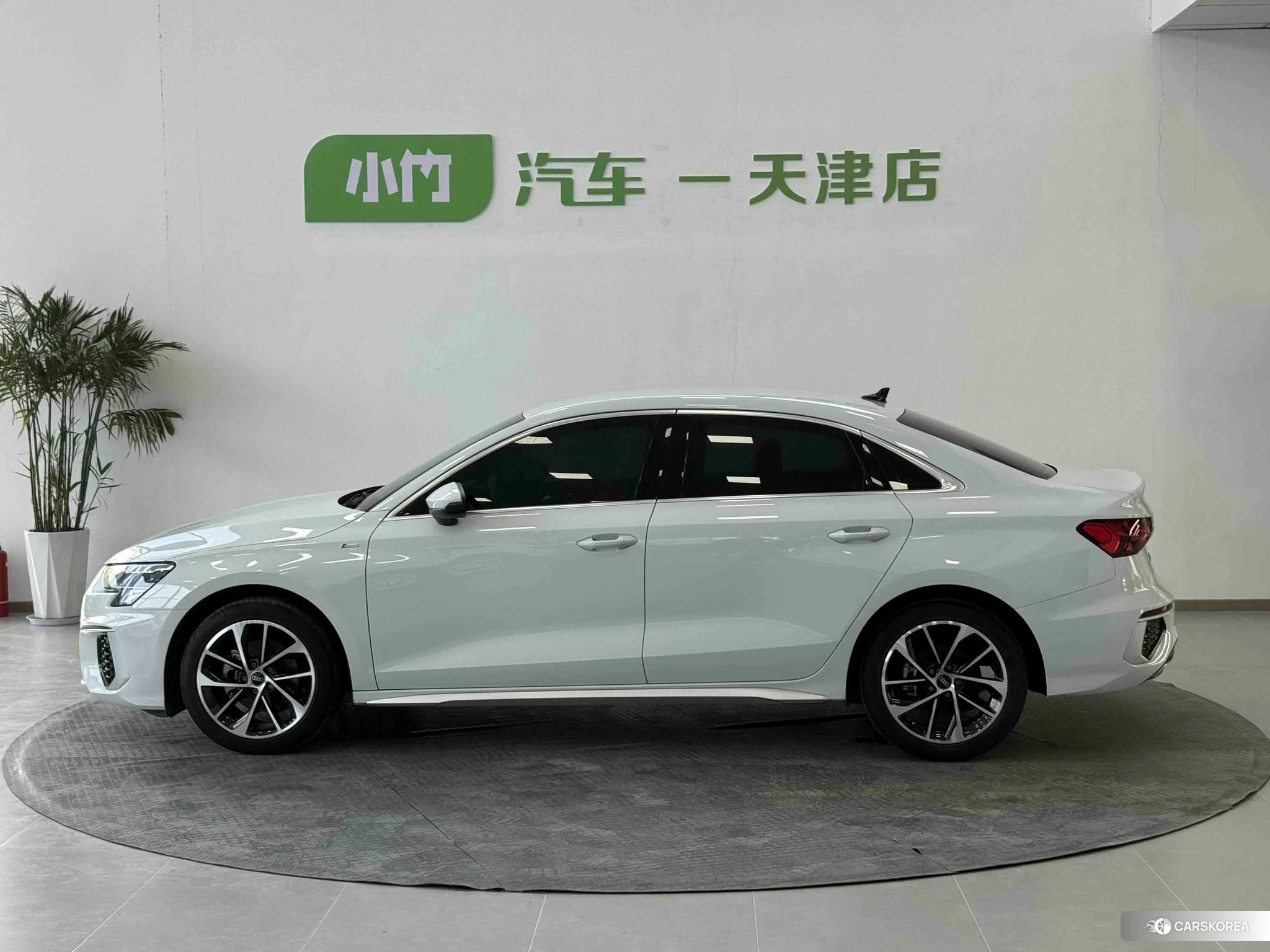 Audi A3 2022 Белый из Китая, фото 4