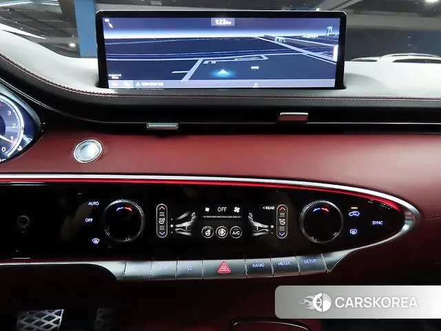Genesis GV70 2021 Белый из Кореи, фото 4