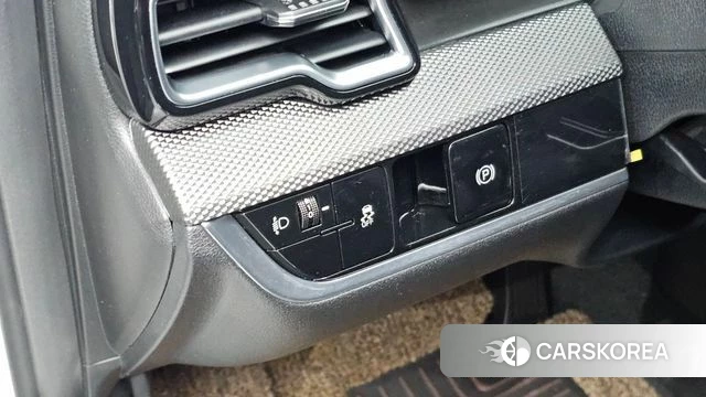 Kia Sportage 5th Generation 2022 Белый из Кореи, фото 4