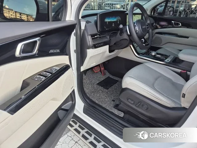 Kia Carnival 4th generation 2023 Жемчужный цвет из Кореи, фото 4