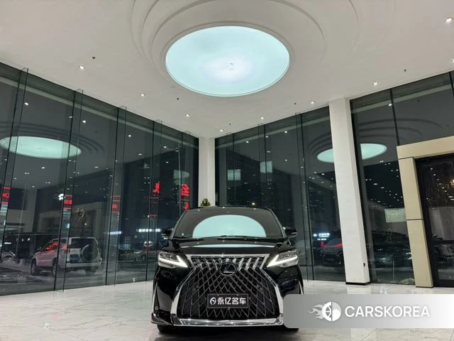 Lexus LM 2023 Черный из Китая, фото 4