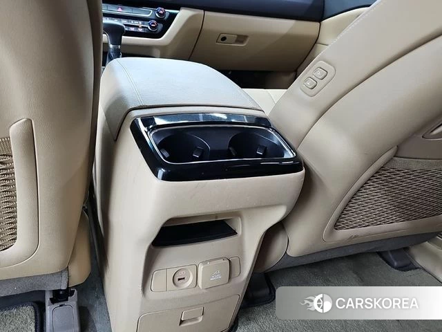 Kia The New Carnival 2018 Белый из Кореи, фото 4