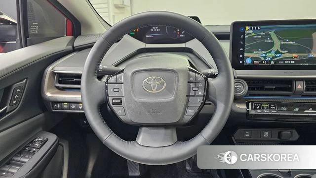 Toyota Prius 5th Generation 2024 Красный из Кореи, фото 4