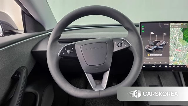 Tesla Model 3 2024 Серый из Кореи, фото 4