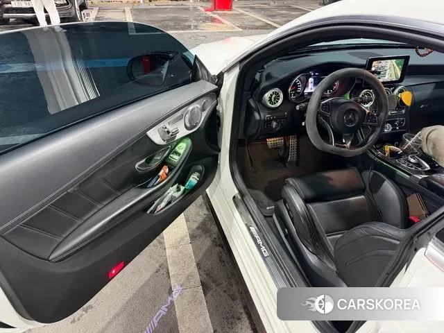 Mercedes-Benz C-Class W205 2018 Белый из Кореи, фото 4