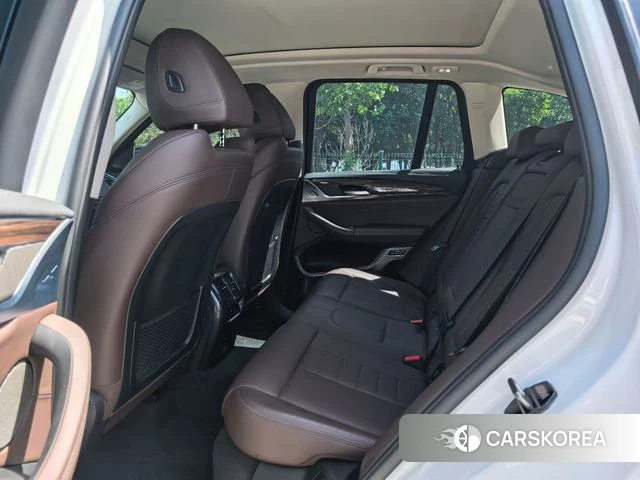 BMW X3 2021 Белый из Китая, фото 4
