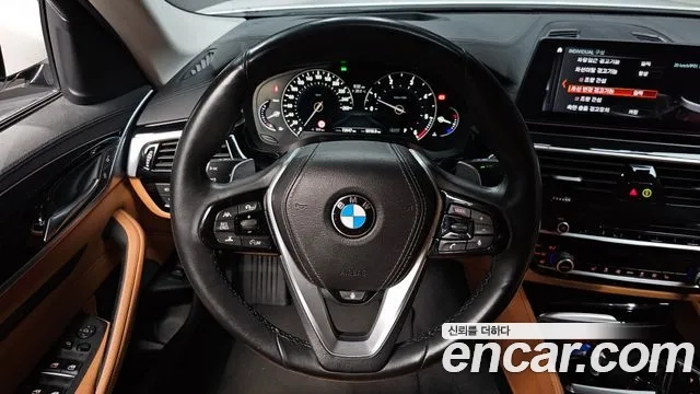BMW 5 Series (G30) 2018 Белый из Кореи, фото 4