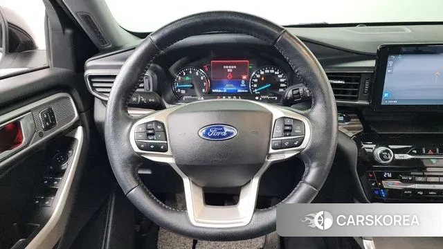 Ford Explorer 6th Generation 2021 Белый из Кореи, фото 4