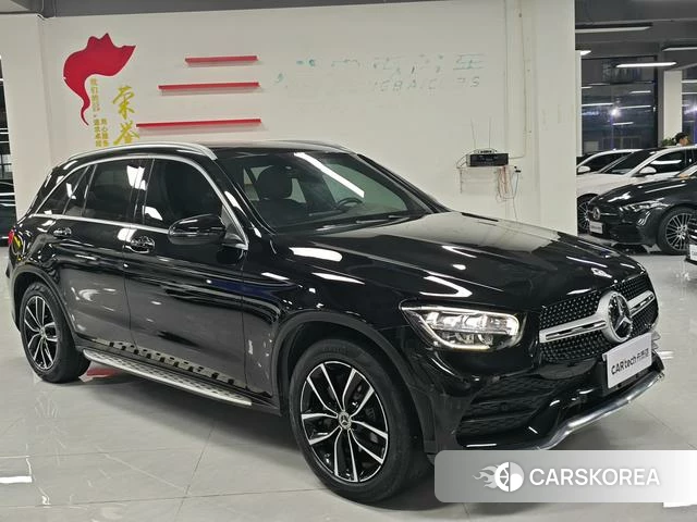 Mercedes-Benz GLC 2021 Черный из Китая, фото 4