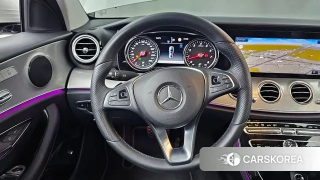 Mercedes-Benz E-Class W213 2018 Белый из Кореи, фото 4
