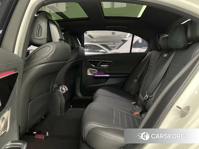 Mercedes-Benz Class C 2023 Белый из Китая, фото 4