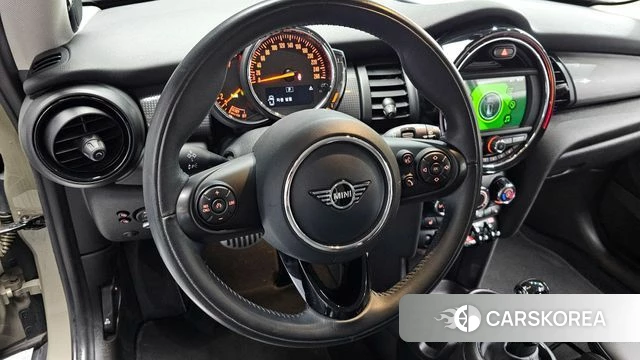 Mini Cooper 2020 Зеленый из Кореи, фото 4