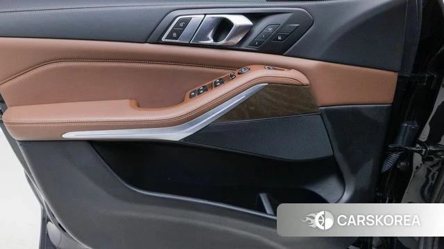 BMW X5 (G05) 2022 Черный из Кореи, фото 4