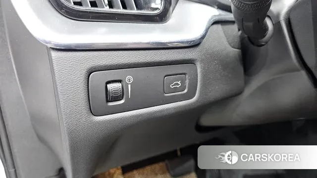 Volvo XC60 second Generation 2021 Белый из Кореи, фото 4