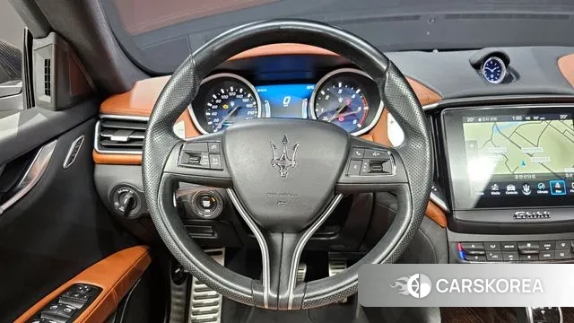 Maserati Ghibli 2018 Синий из Кореи, фото 4