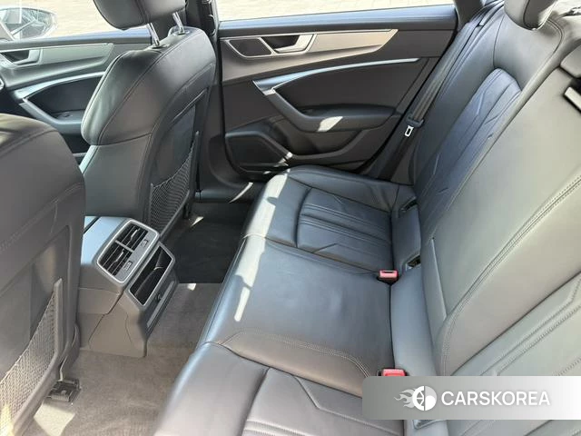 Audi A7 2022 Черный из Китая, фото 4