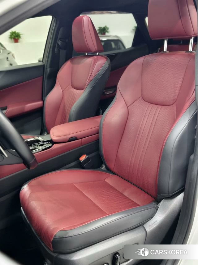 Lexus NX 2024 Белый из Китая, фото 4