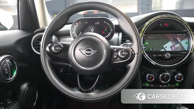 Mini Cooper 2021 Зеленый из Кореи, фото 4