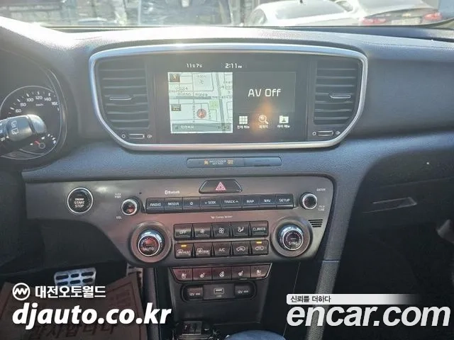 Kia Sportage The Bold 2018 Белый из Кореи, фото 4