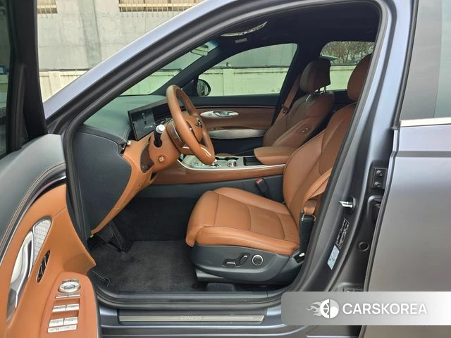 Genesis GV70 2024 Серый из Кореи, фото 4