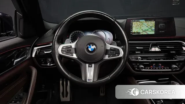 BMW 5 Series (G30) 2018 Черный из Кореи, фото 4