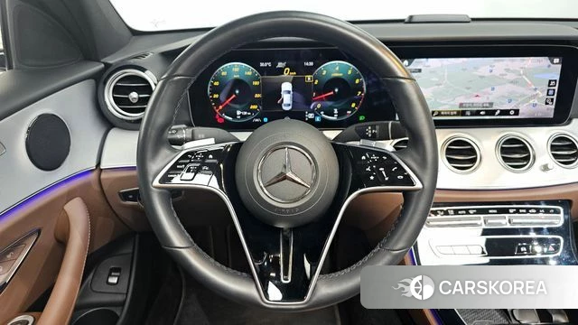 Mercedes-Benz E-Class W213 2021 Белый из Кореи, фото 4