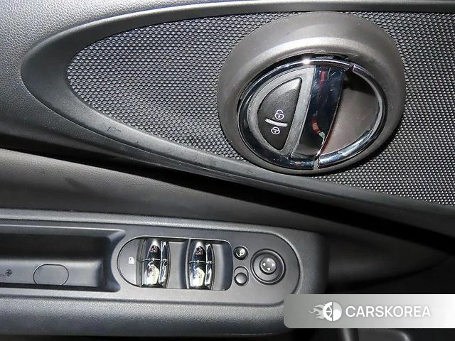 Mini Cooper Clubman 2020 Красный из Кореи, фото 4