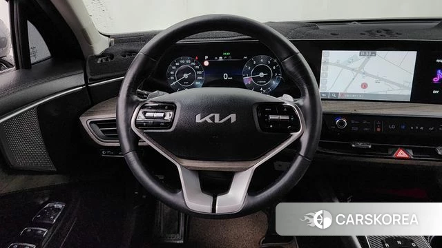 Kia K8 2023 Серебристо-серый из Кореи, фото 4