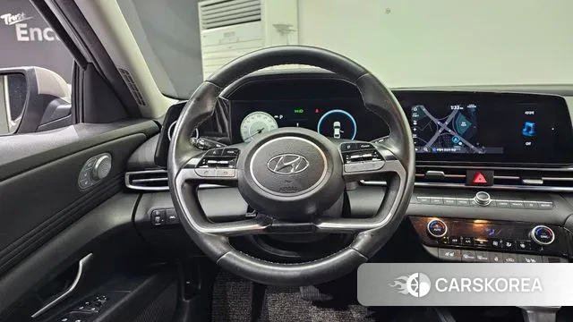 Hyundai Avante (CN7) 2021 Серебристо-серый из Кореи, фото 4
