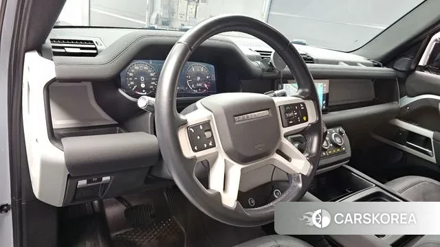 Land Rover Defender (L663) 2021 Серебряный из Кореи, фото 4