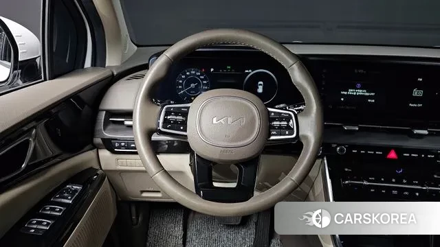 Kia Carnival 4th generation 2023 Белый из Кореи, фото 4