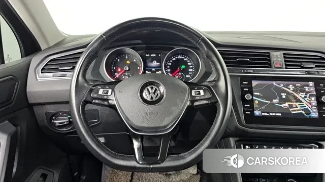 Volkswagen Tiguan second Generation 2020 Черный из Кореи, фото 4