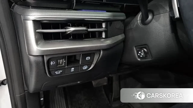 Hyundai Grandeur Hybrid (GN7) 2023 Белый из Кореи, фото 4