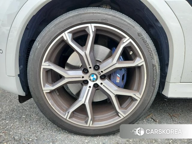 BMW X6 (G06) 2021 Белый из Кореи, фото 4