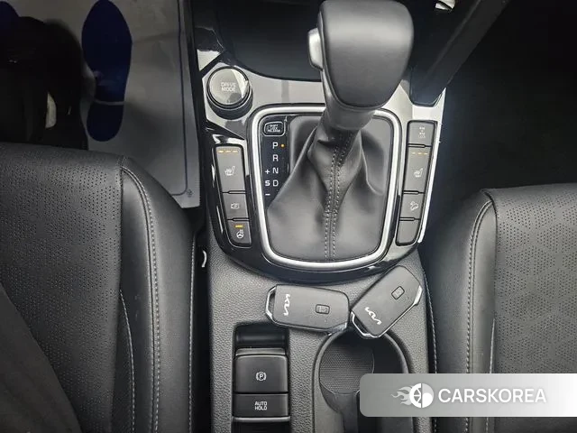 Kia The New Seltos 2024 Белый из Кореи, фото 4