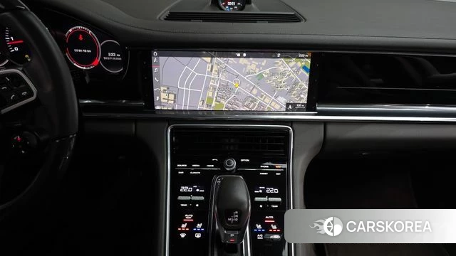 Porsche Panamera (971) 2020 Серебристо-серый из Кореи, фото 4