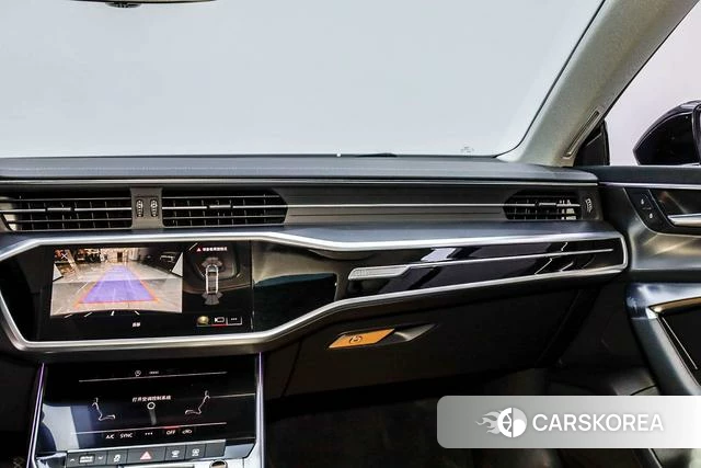 Audi A7L 2024 Черный из Китая, фото 4