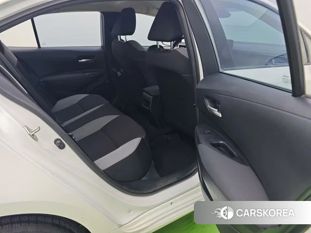 Toyota Corolla 2023 Белый из Китая, фото 4