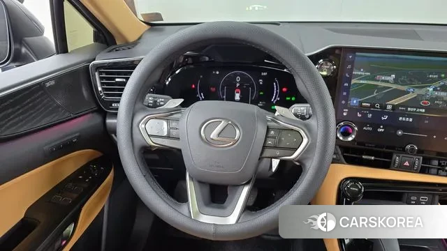 Lexus NX350h Second generation 2025 Серый из Кореи, фото 4