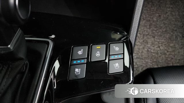 Kia Sportage 5th Generation 2023 Белый из Кореи, фото 4
