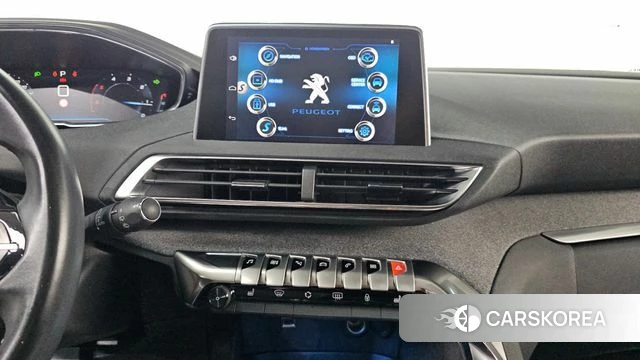 Peugeot 3008 second generation 2018 Серый из Кореи, фото 4