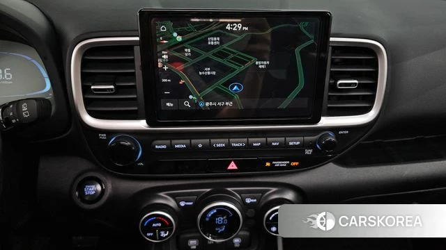 Hyundai Venue 2023 Белый из Кореи, фото 4