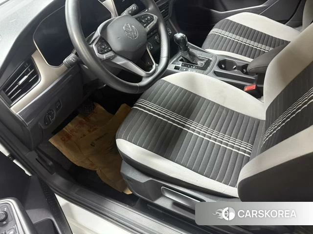 Volkswagen Bora 2023 Белый из Китая, фото 4